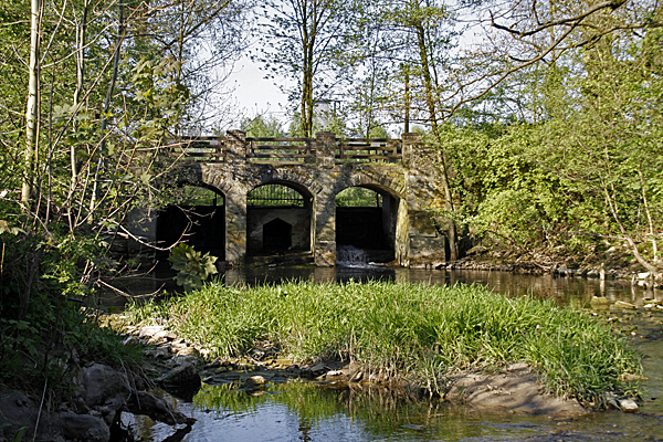 Wehr der Bega in Lemgo-Brake - Foto: © Martina Berg 